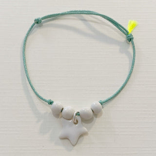 Bracelet L'Essentiel en perles - Porcelaine blanche au choix - Vert irisé